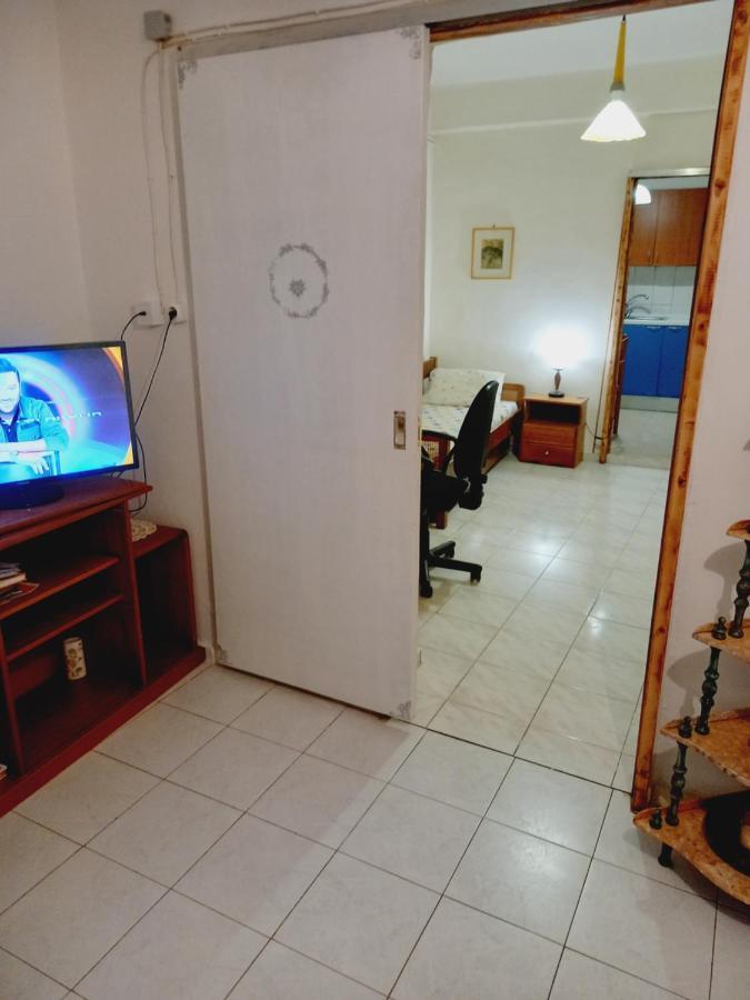 칼라마타 Στην Αυλή Της Ράχης 아파트 외부 사진